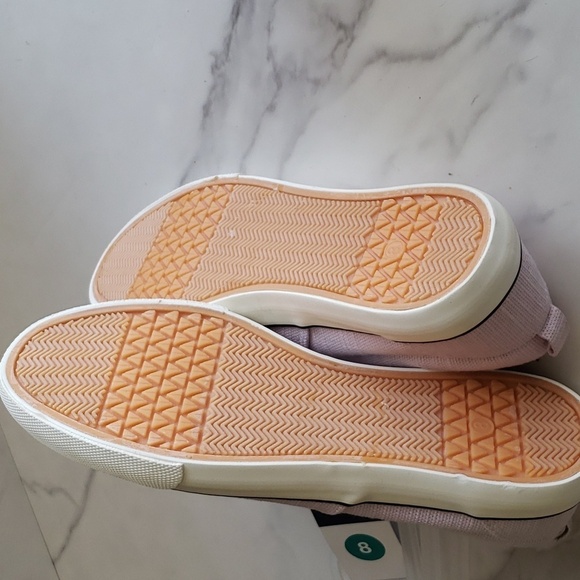 Universal Thread Molly Sneakers in Lilac Size 8 - Picture 7 of 9